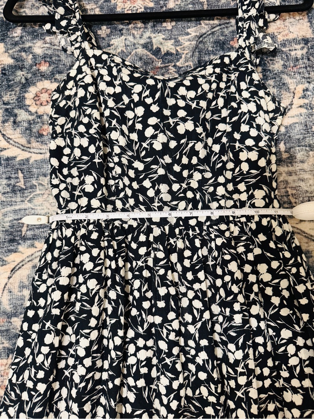 🦋 RIXO| EUC Black Floral Ruffle Strap Open back cottage core midi dress size 2 - Picture 8 of 10